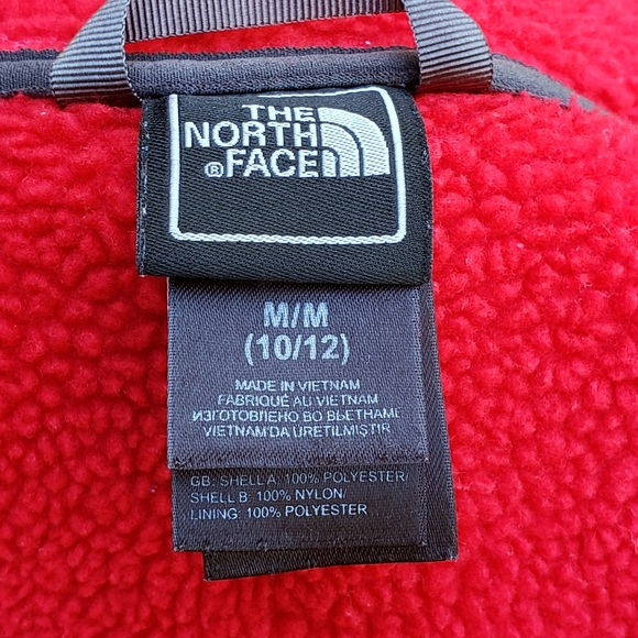 The North Face Boys Heavy Fleece jacket. Red - Picture 8 of 10